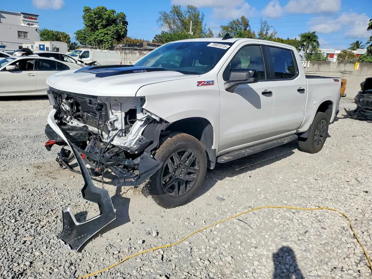 CHEVROLET SILVERADO K1500 LT TRAIL BOSS - фото 1