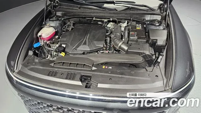 Hyundai Grandeur - фото 1