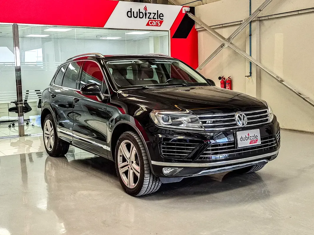 Volkswagen Touareg - фото 1