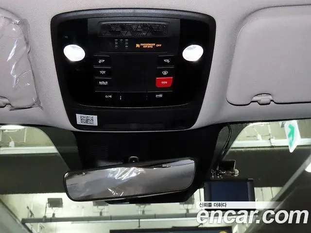 Kia Canival - фото 1