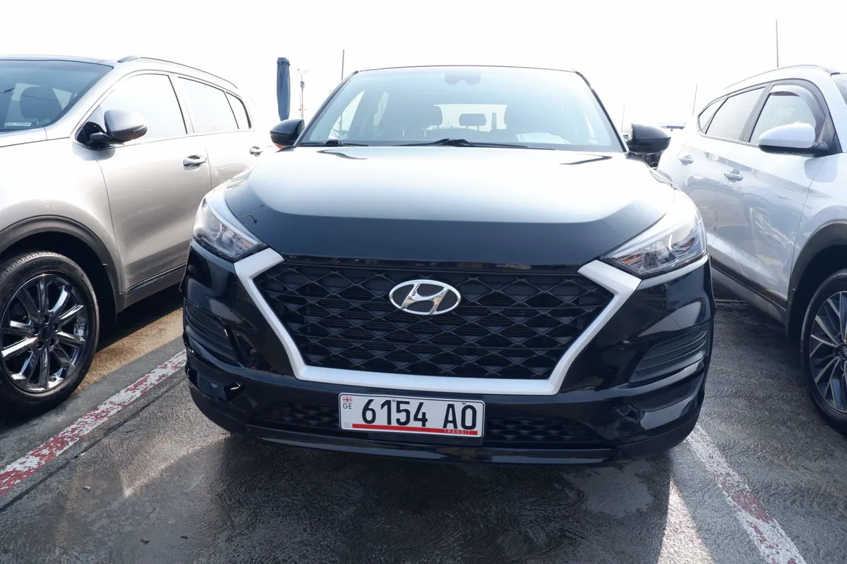 Hyundai Tucson - фото 1