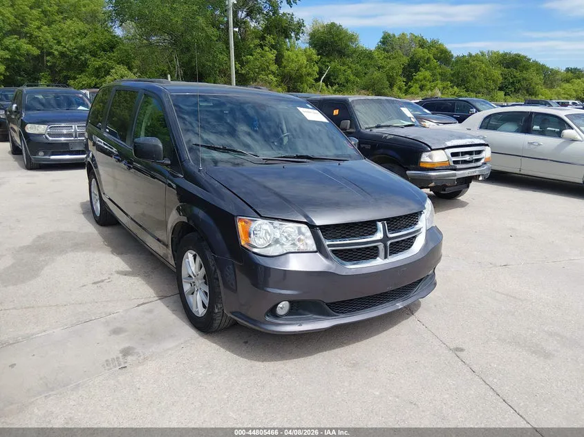 DODGE GRAND CARAVAN SXT - фото 1
