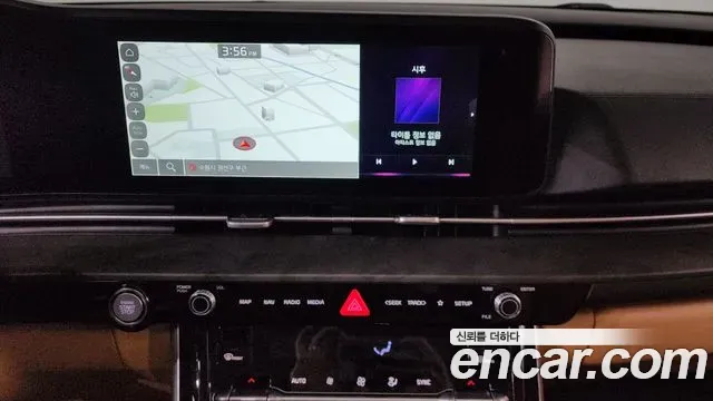 Kia Canival - фото 1