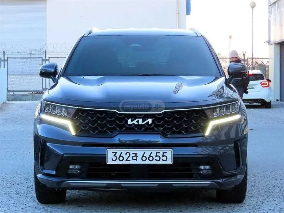 Kia Sorento - фото 1
