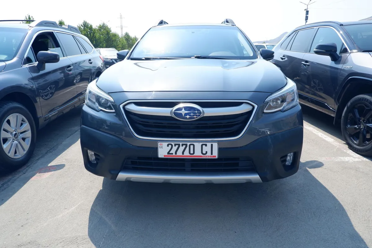 Subaru Outback - фото 1