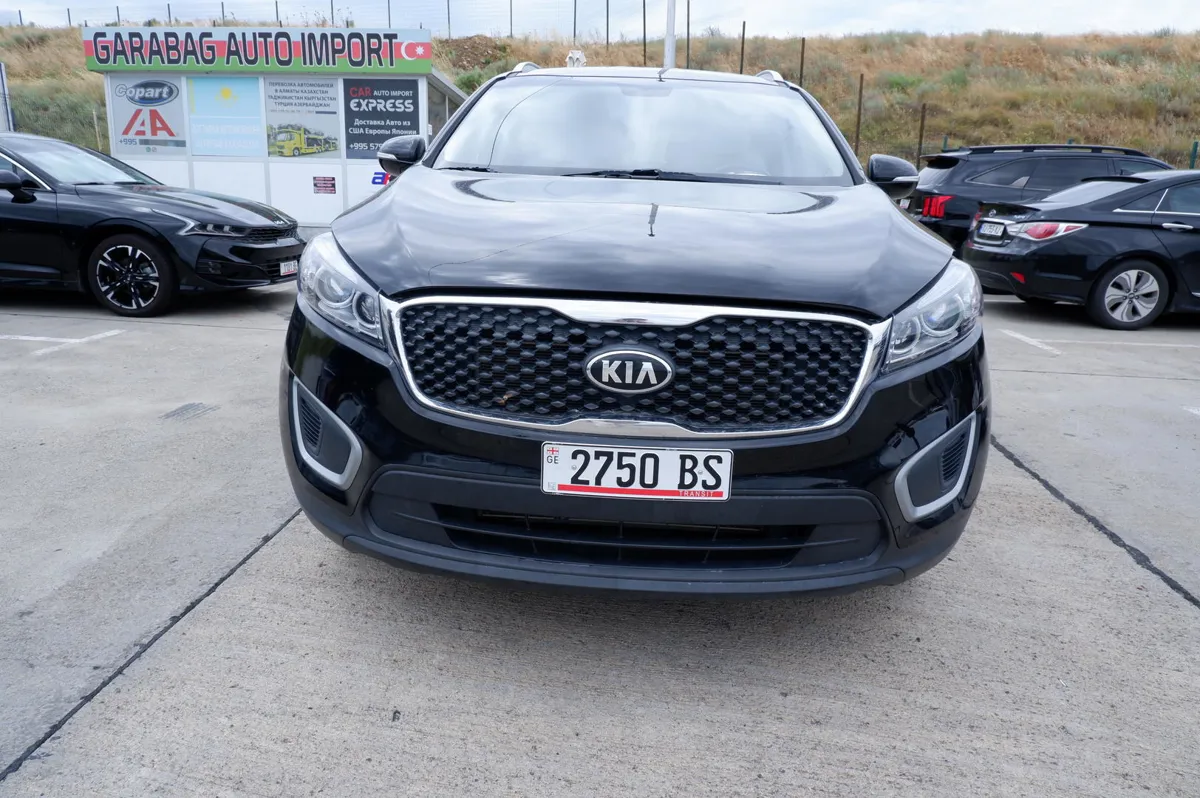 Kia Sorento - фото 1