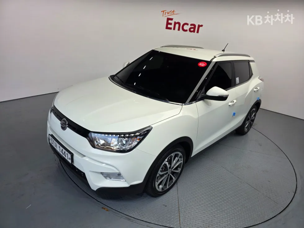 KG Mobility 티볼리 가솔린 VX - фото 1