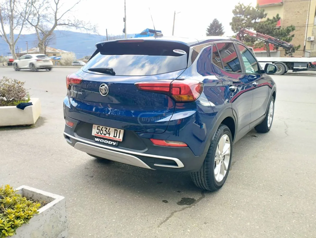 Buick Encore - фото 1