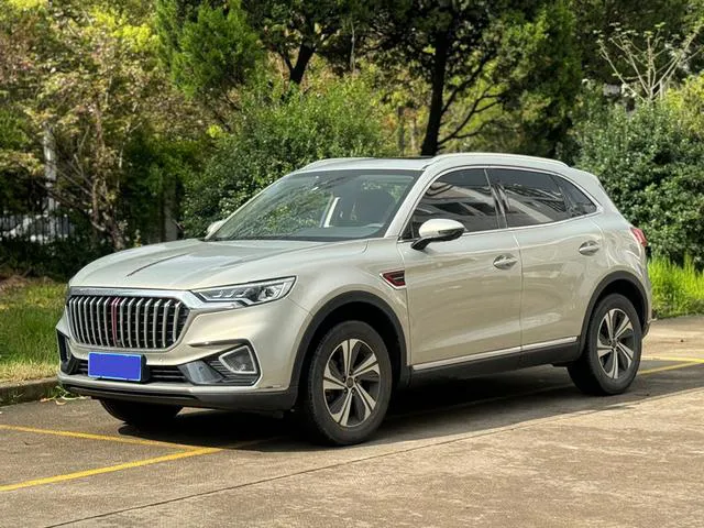 Hongqi HS5 - фото 1