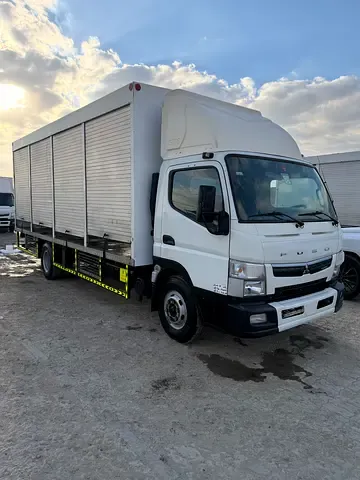 Mitsubishi Canter - фото 1