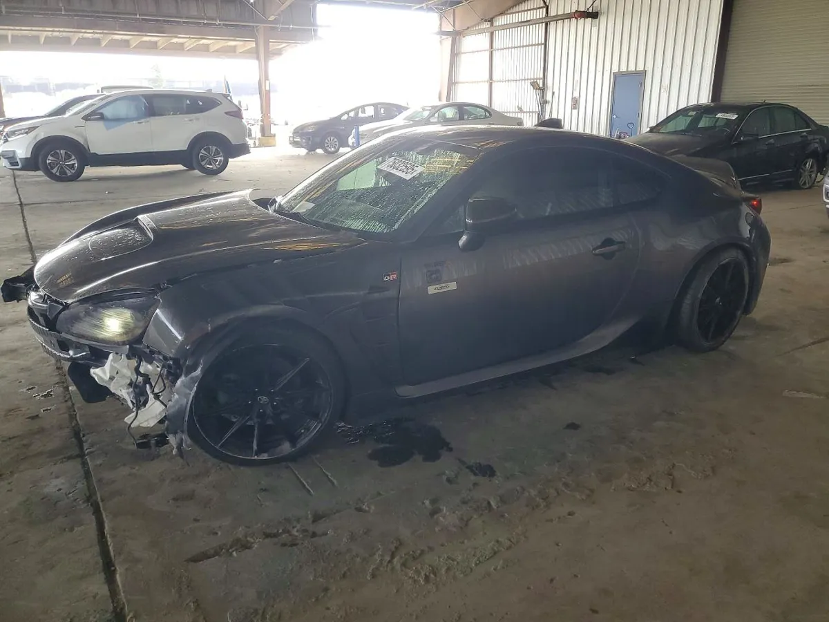 TOYOTA GR 86 PREMIUM - фото 1