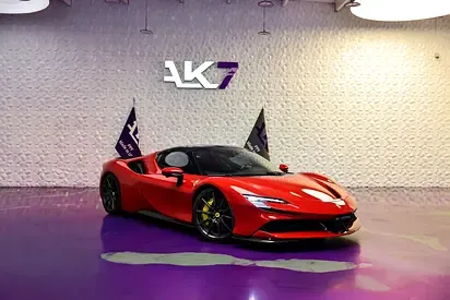 Ferrari SF90 Spider - фото 1