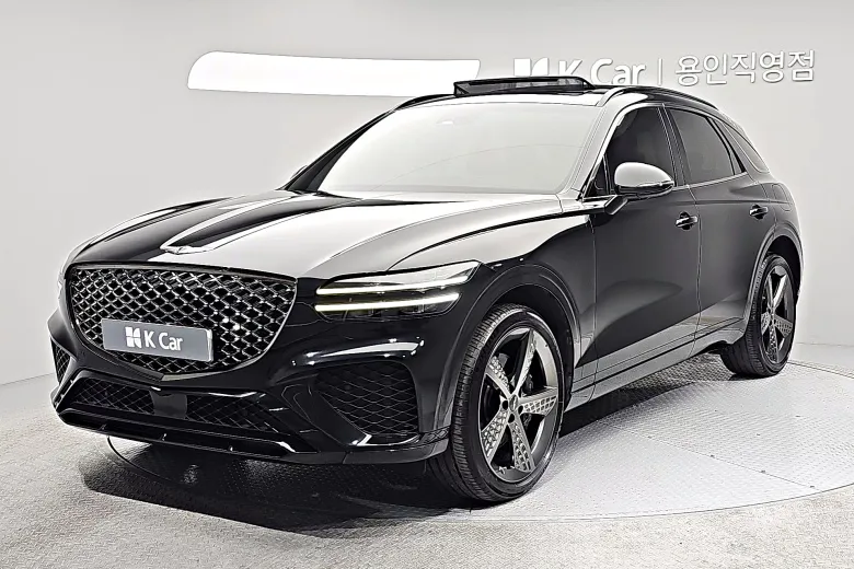 Genesis GV70 - фото 1