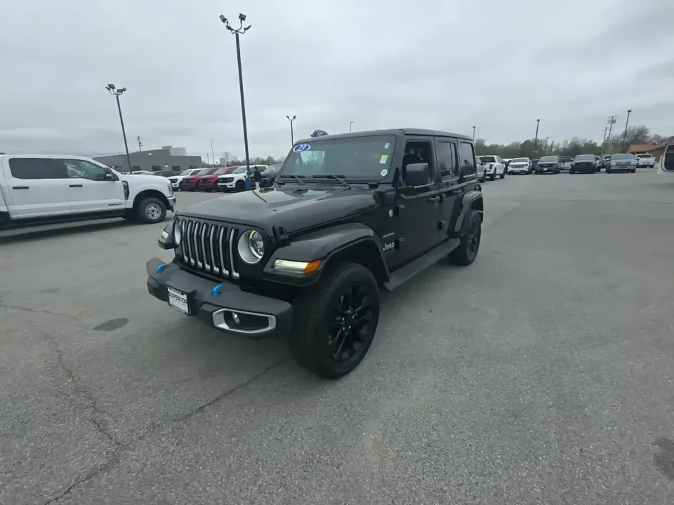 Jeep Wrangler 4xe Sahara - фото 1