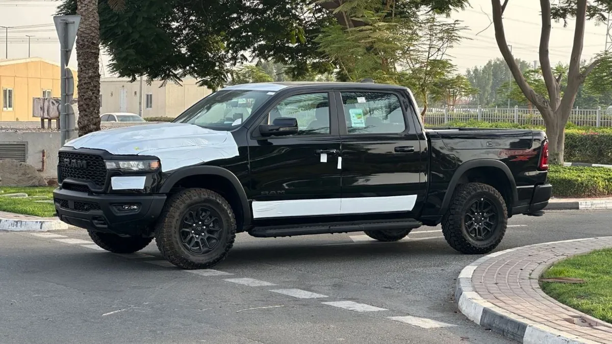 RAM 1500 - фото 1