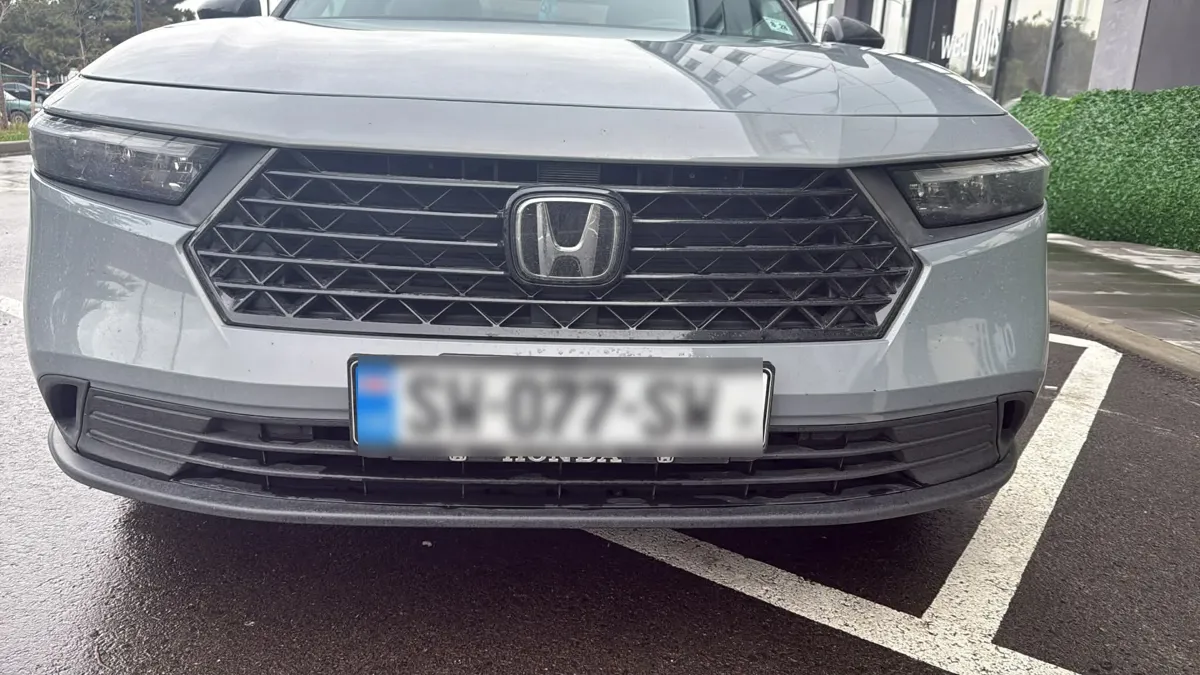 Honda Accord - фото 1