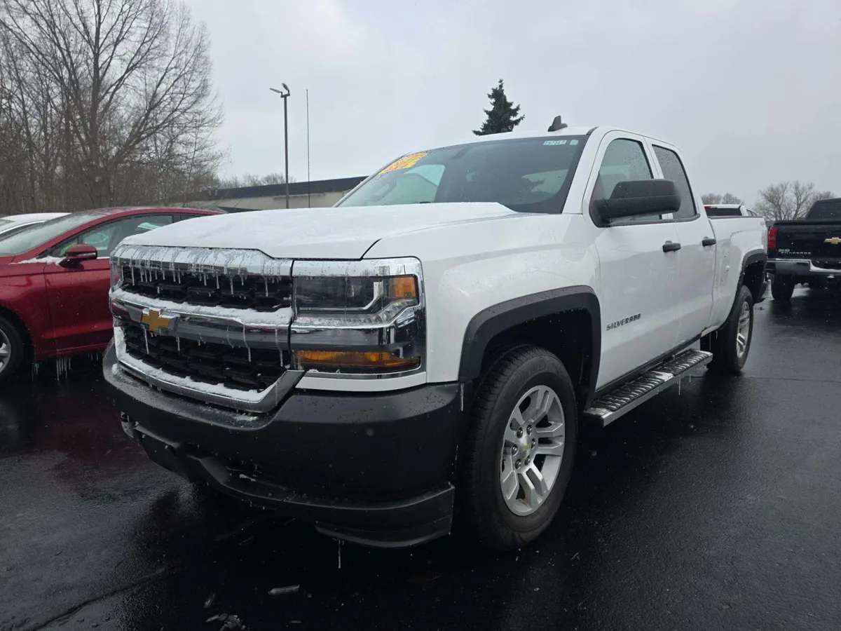 Chevrolet Silverado 1500 Work Truck - фото 1