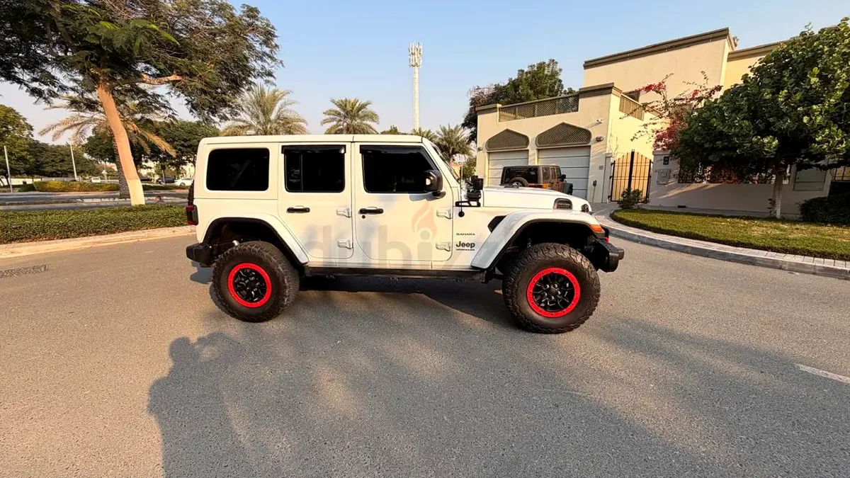 Jeep Wrangler Unlimited - фото 1