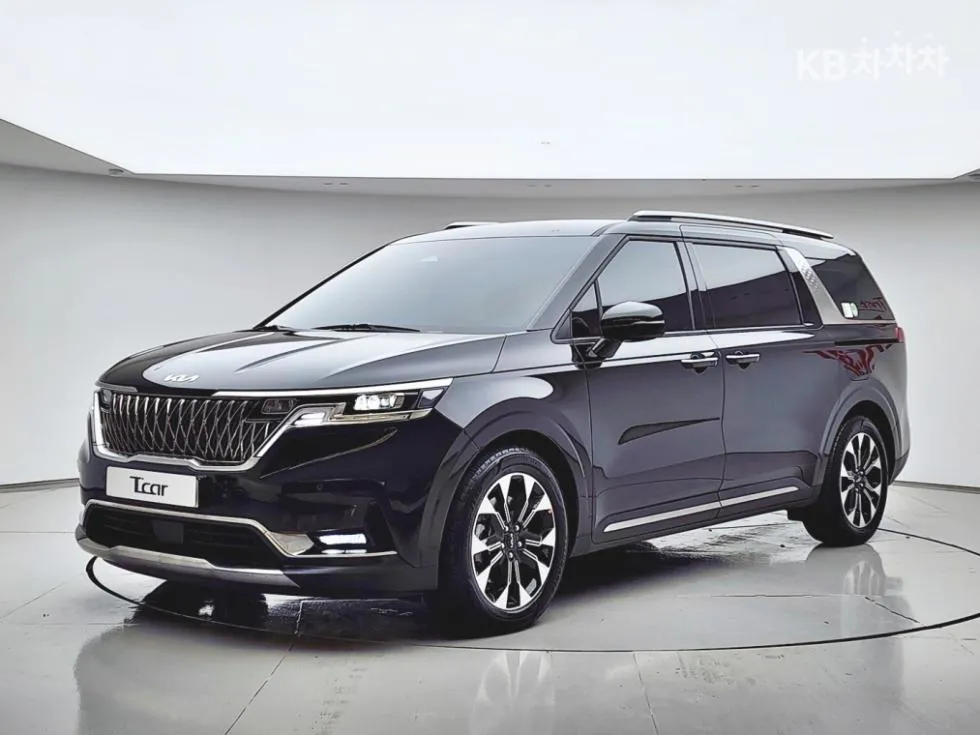 Kia 카니발 4세대 D2.2 9인승 노블레스 - фото 1