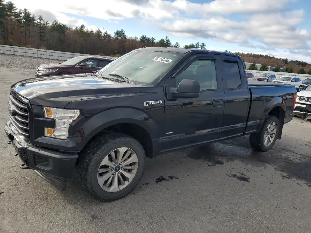 FORD F150 - фото 1