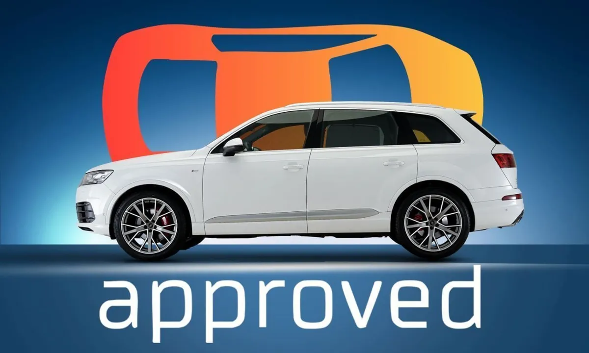 Audi Q7 - фото 1