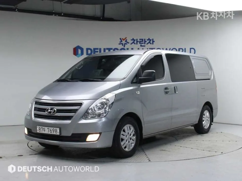 Hyundai 그랜드스타렉스 5인승 밴 스마트 - фото 1