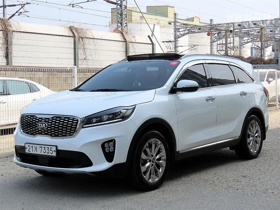 Kia 더 뉴 쏘렌토 2.2 디젤 2WD 노블레스 스페셜 - фото 1