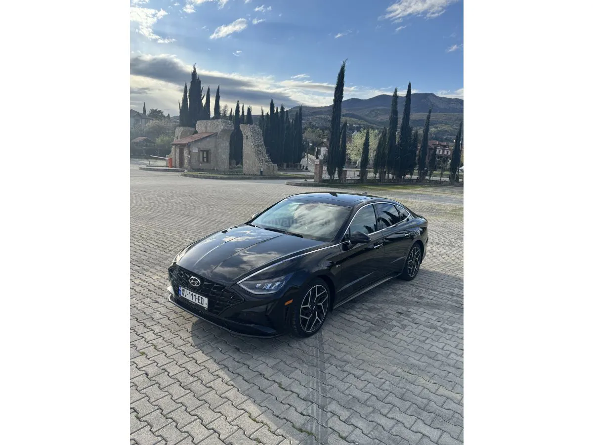 Hyundai Sonata - фото 1