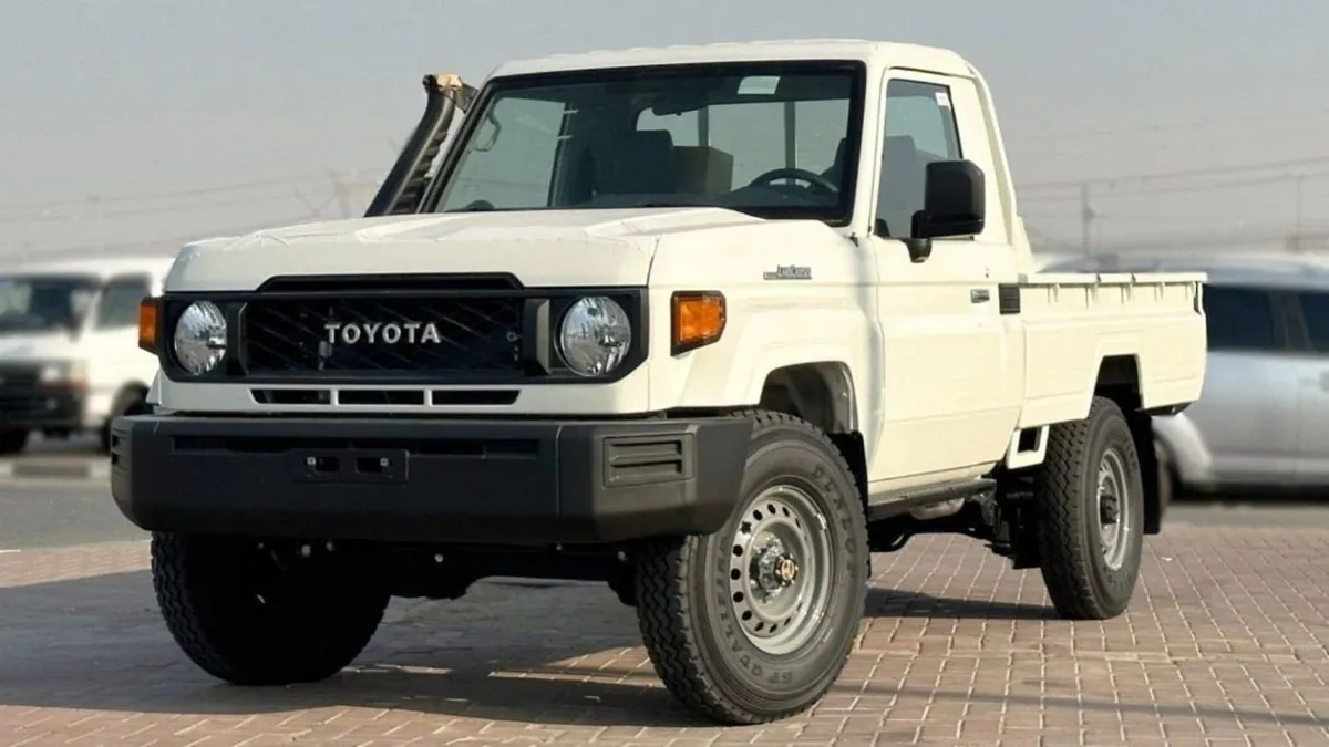 Toyota Land Cruiser Pick Up - фото 1
