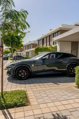 Ferrari Purosangue - фото 1