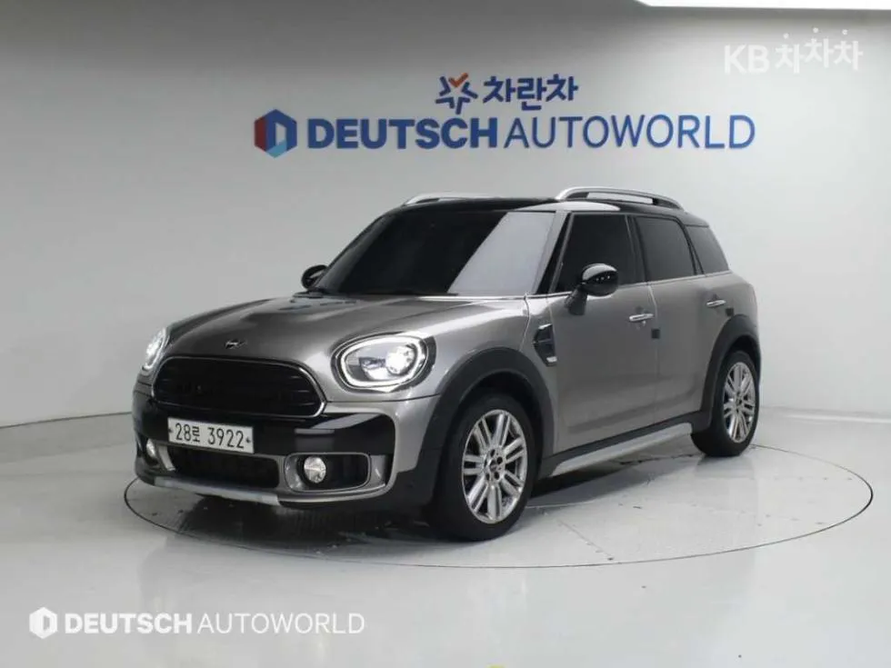Mini 컨트리맨 (F60) 1.5 Cooper HighTrim - фото 1
