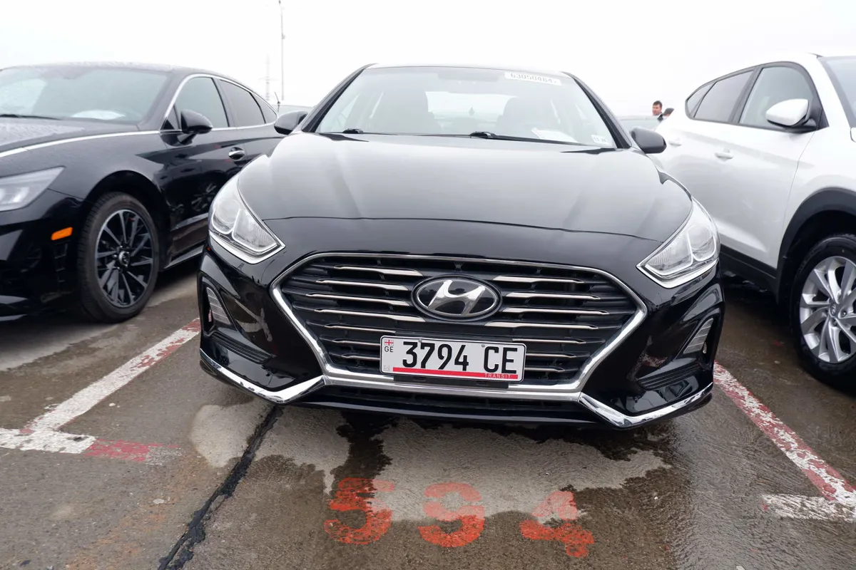 Hyundai Sonata - фото 1