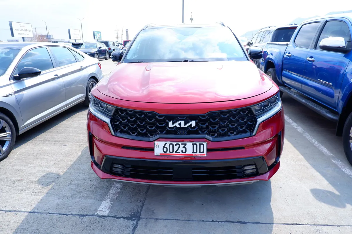 Kia Sorento - фото 1
