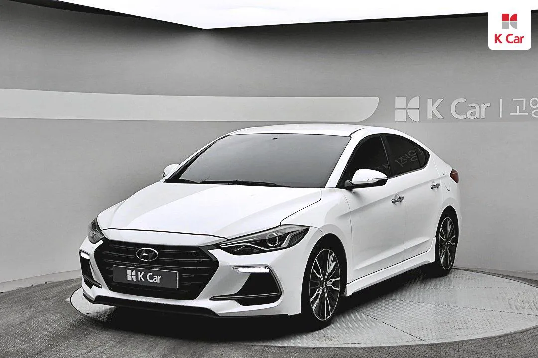 Hyundai 아반떼 - фото 1