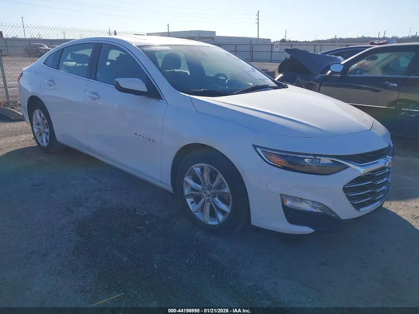 CHEVROLET MALIBU FWD 1LT - фото 1