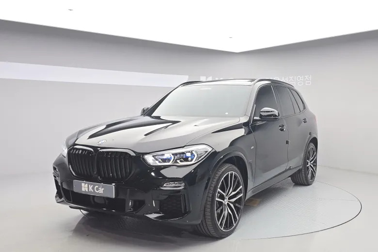 BMW X5 - фото 1