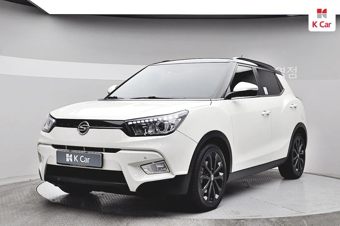 KG Mobility 티볼리 - фото 1