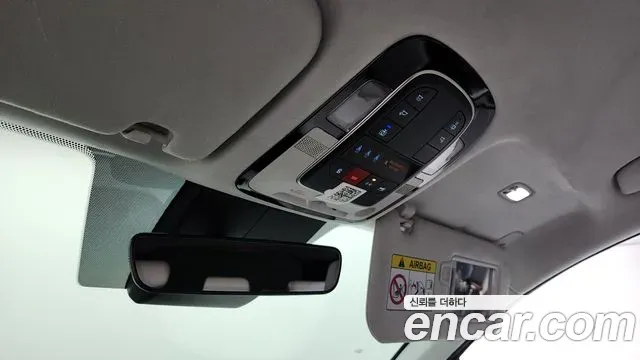 Hyundai Santafe - фото 1