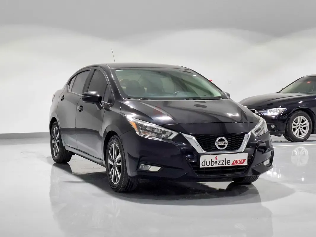 Nissan Sunny - фото 1