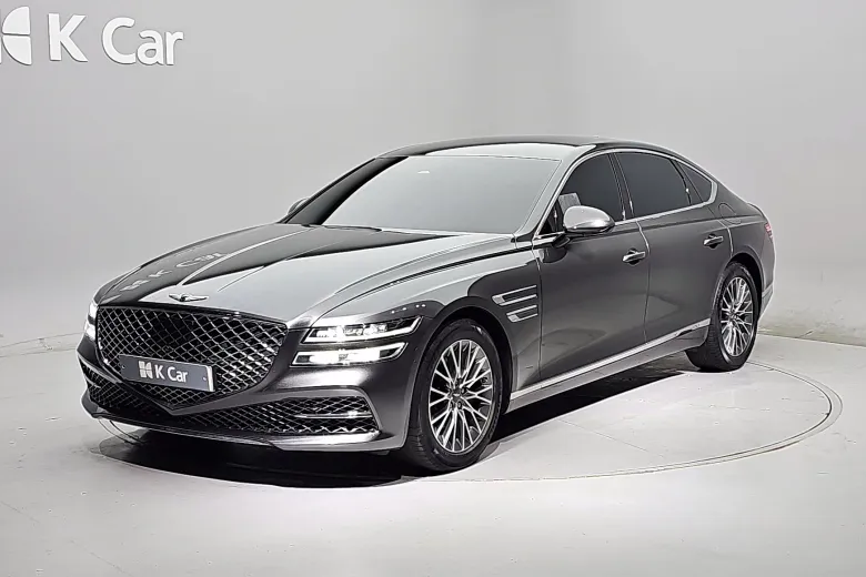 Genesis G80 - фото 1