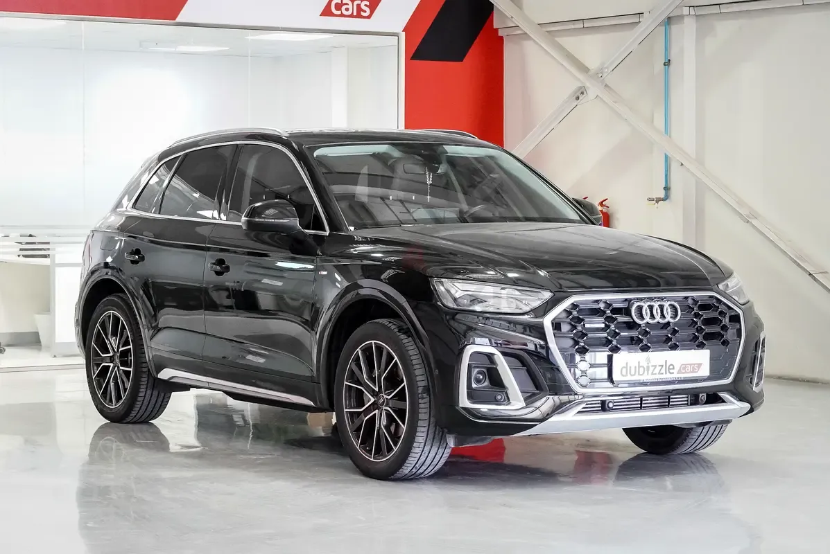 Audi Q5 - фото 1