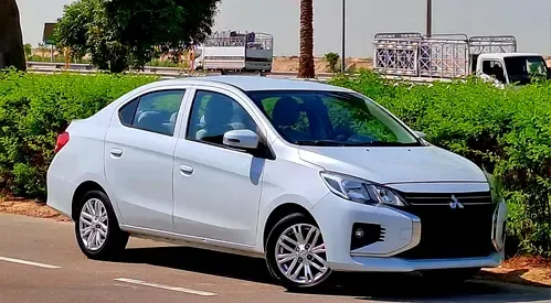 Mitsubishi Attrage - фото 1