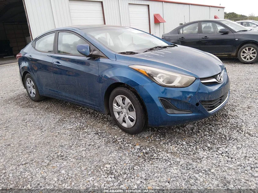 HYUNDAI ELANTRA SE - фото 1