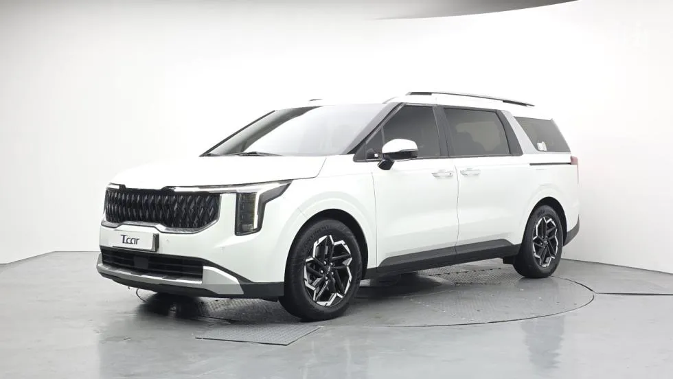 Kia 더 뉴 카니발 4세대 D2.2 9인승 프레스티지 - фото 1