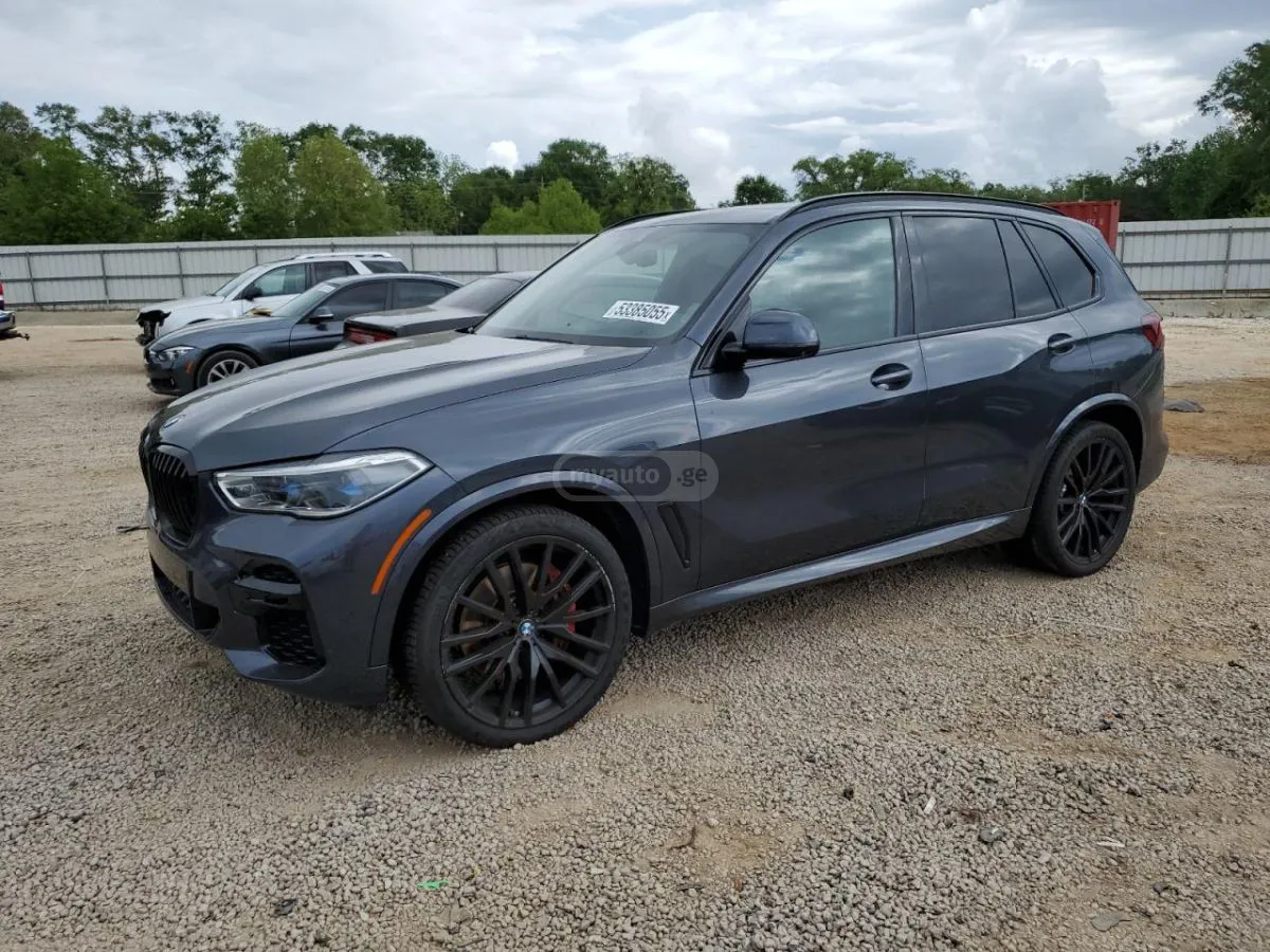 BMW X5 - фото 1
