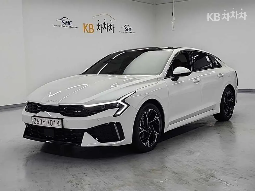 Kia 더 뉴 K5 하이브리드 3세대 2.0 HEV 시그니처 - фото 1