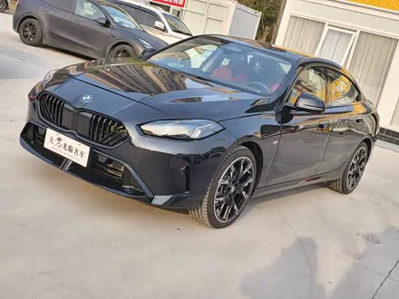 BMW 2系 - фото 1