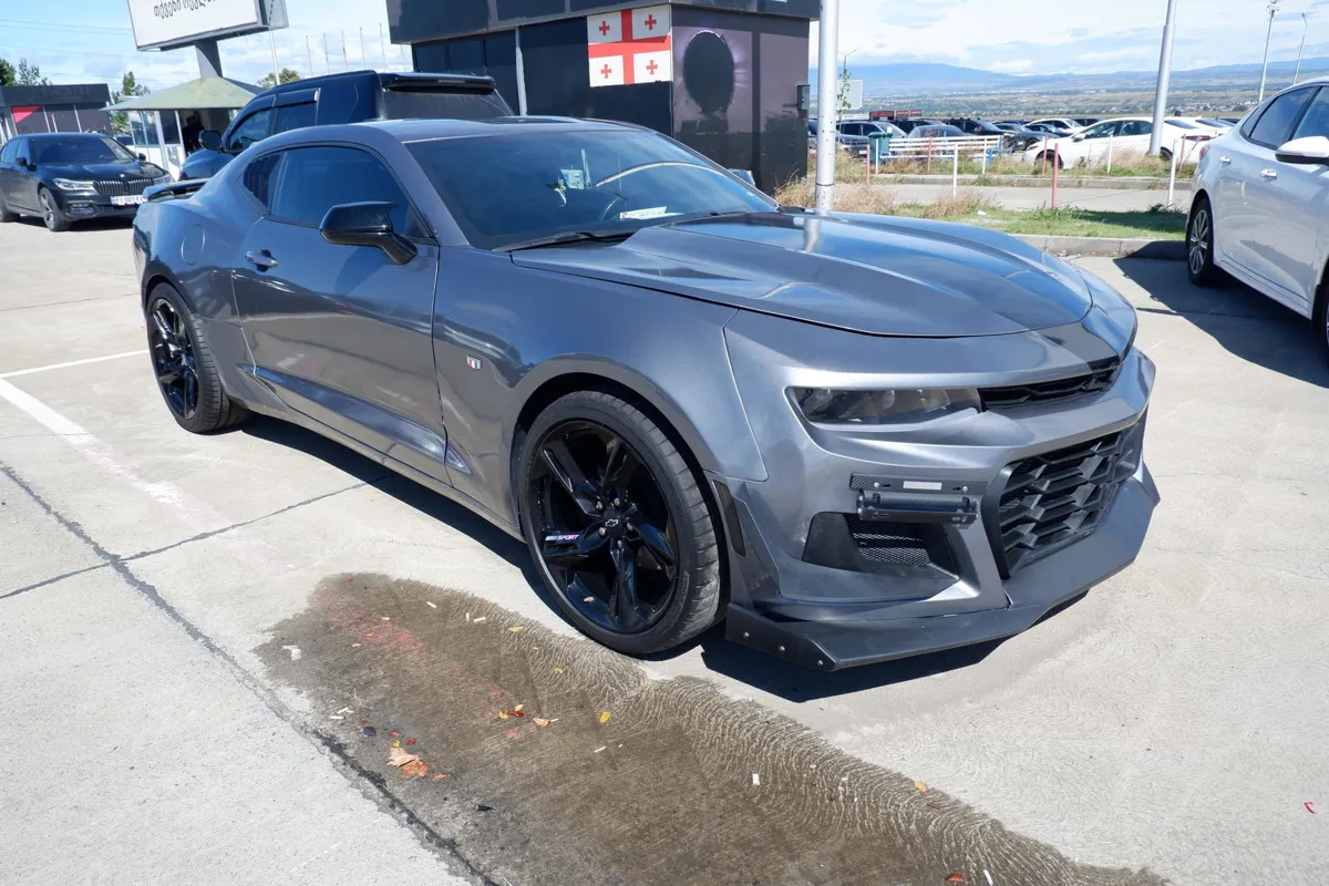 Chevrolet Camaro - фото 1