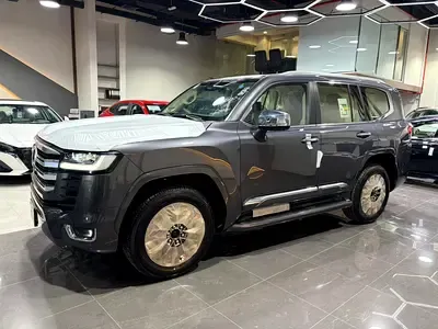 Toyota Land Cruiser - фото 1