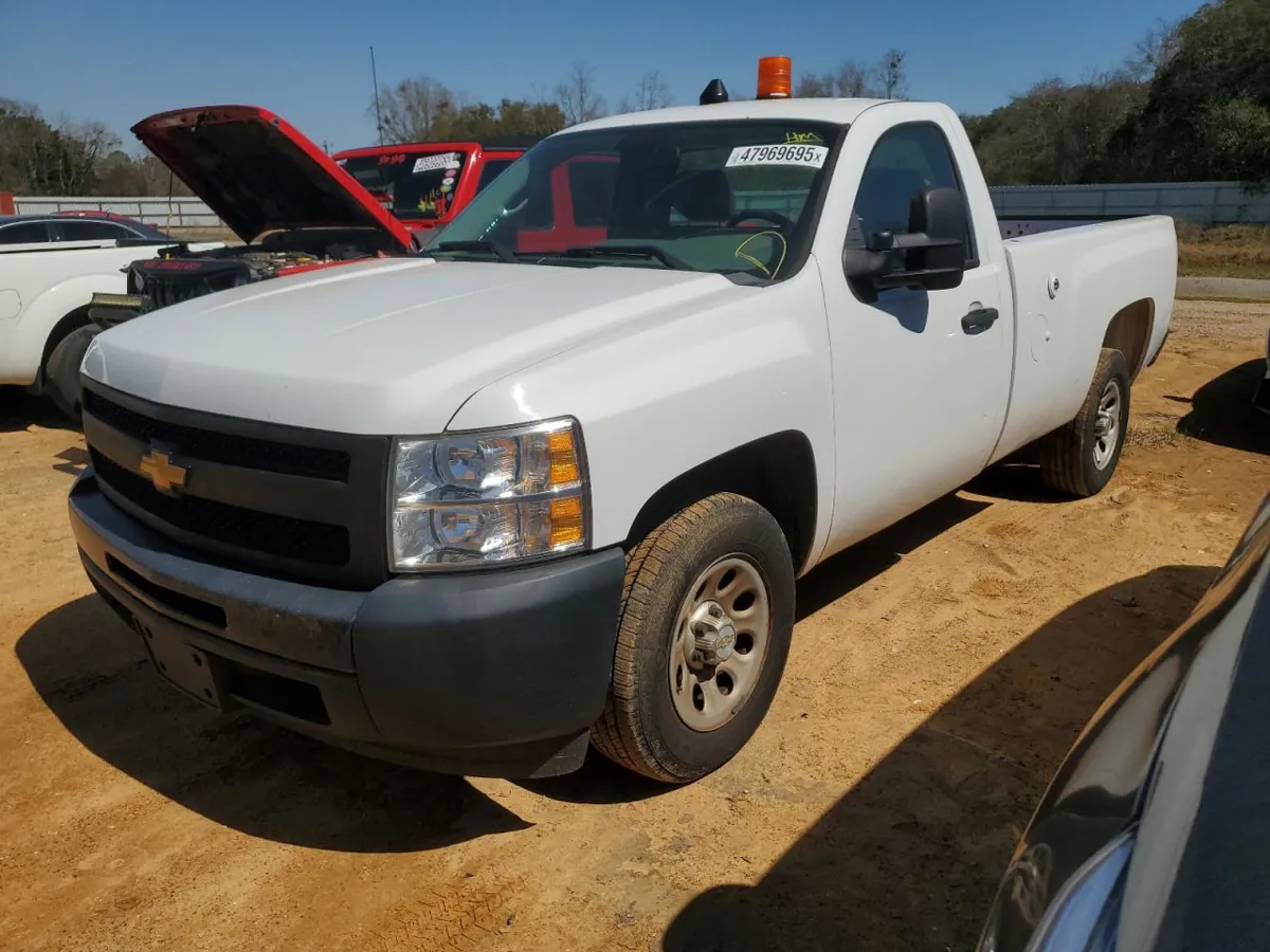 CHEVROLET SILVERADO - фото 1